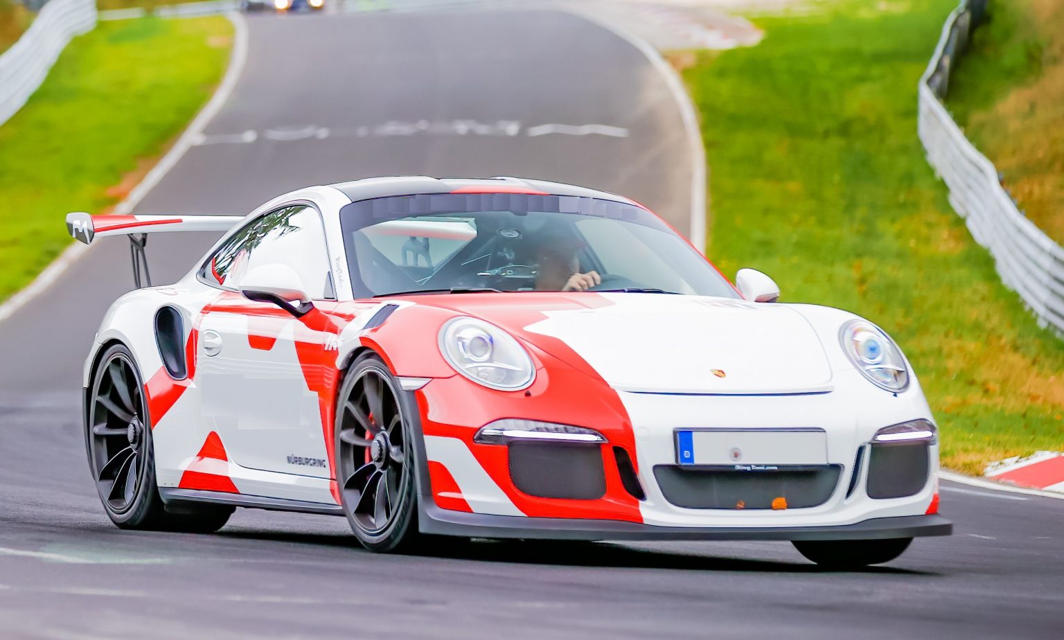 Porsche 911 GT3 RS Rent Race Car